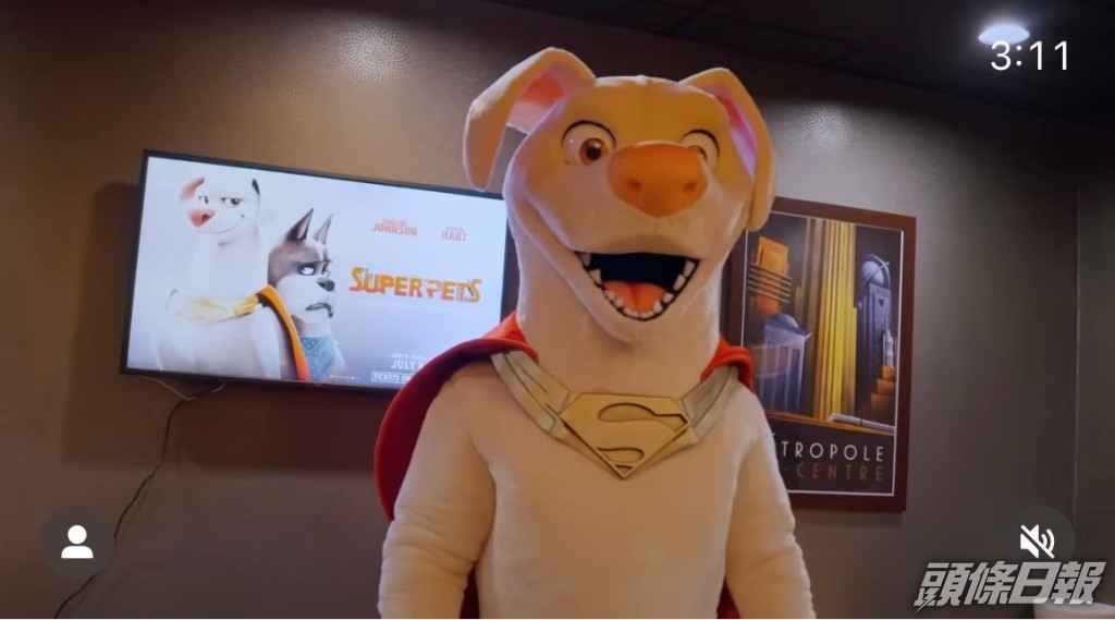 狄維莊遜扮成Krypto亮相。